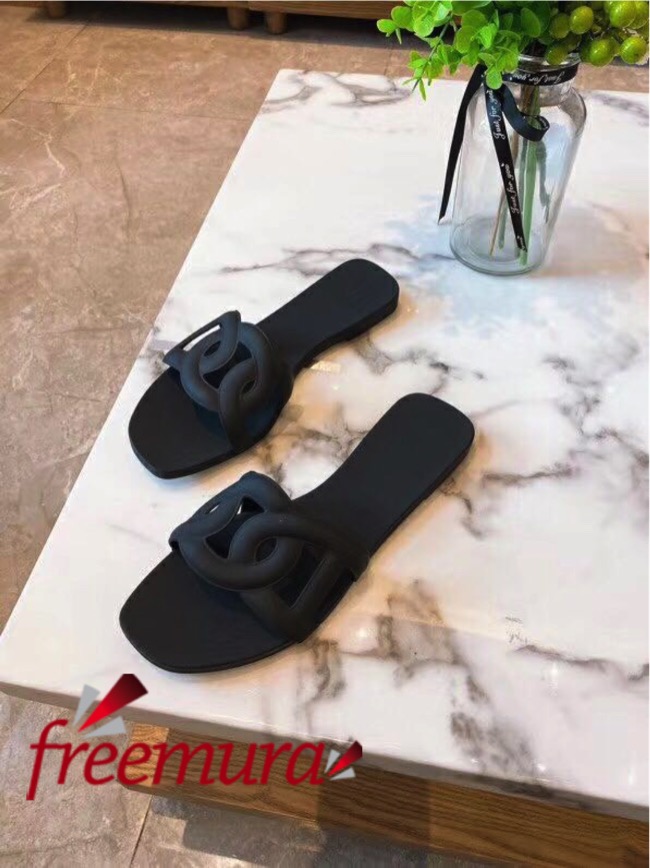 101590722377_.pic.jpeg