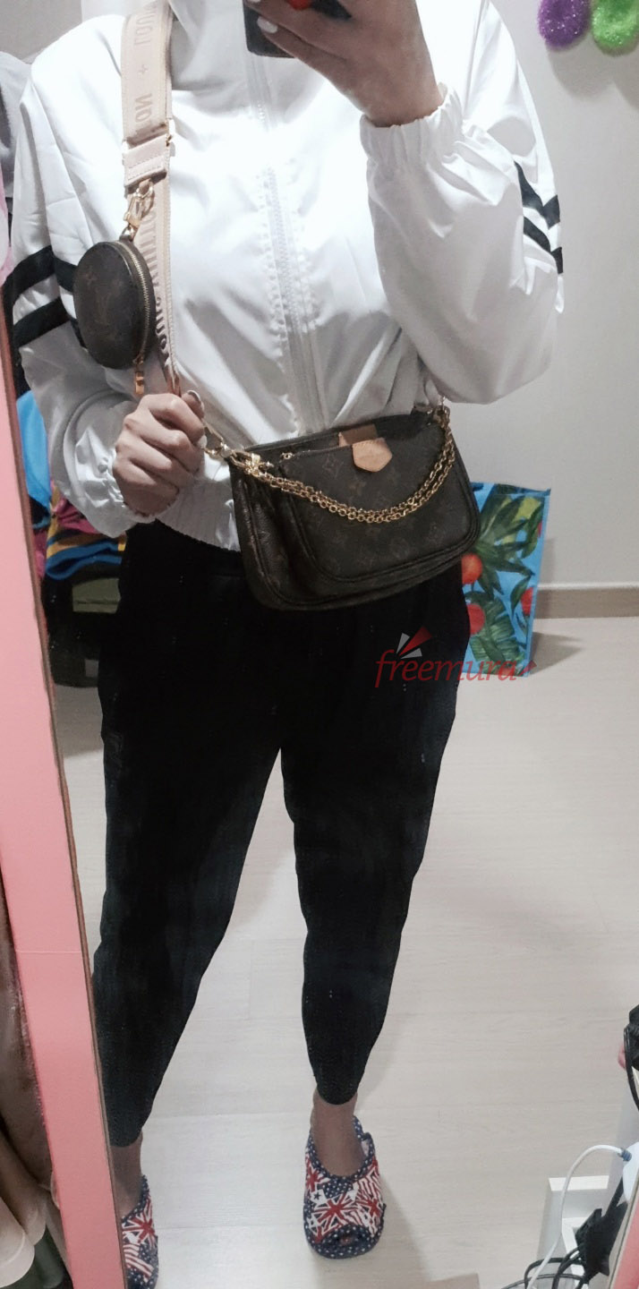 1604189749600p.jpg