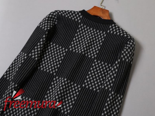 batch_1811668506939_.pic.jpg