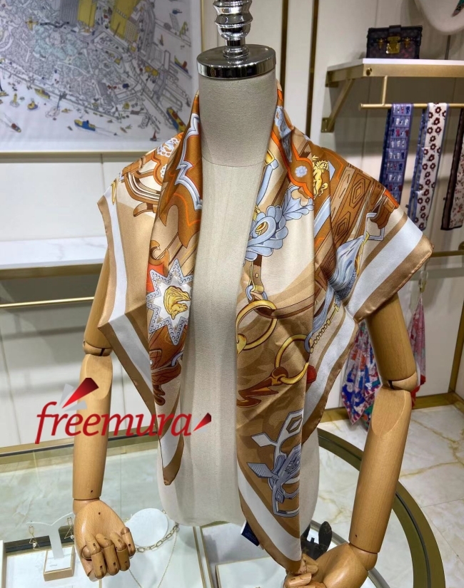 batch_56861676902104_.pic.jpg