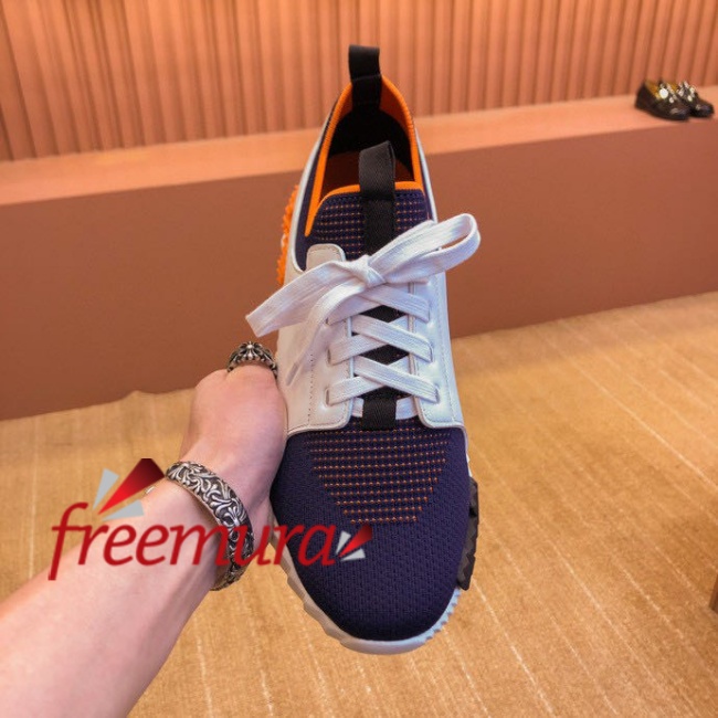 batch_3941684308323_.pic.jpg