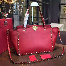 발렌티노 락스터드 백