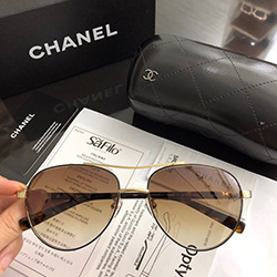 샤넬  CH-653652