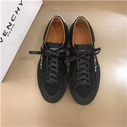 지방시 G-5898659