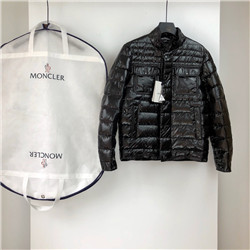 몽클레어  M-573980