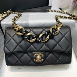 샤넬 플랩 백 AS1353