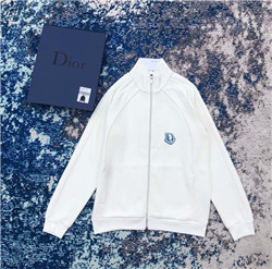 디올  D-74837382