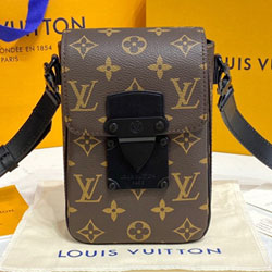 루이비통 S락 버티컬 웨어러블 월릿 M81522