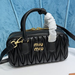 미우미우 숄더백 5BB142