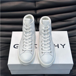 지방시 G-64855