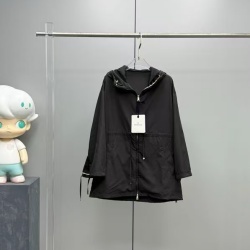 몽클레어 M-759830