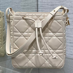 크리스찬디올 숄더백 M250818-1