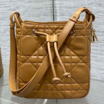 크리스찬디올 숄더백 M250817-3