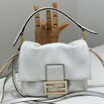 펜디 핸드백 8677S